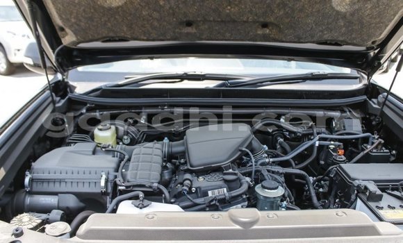 Nunua Mpya Toyota Prado Nyeusi Gari ndani ya Afgooye nchini Somalia Nunua Mpya Toyota Prado Nyeusi Gari ndani ya Afgooye nchini Somalia