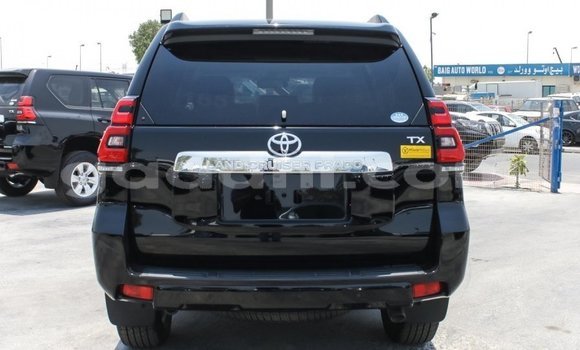 Nunua Mpya Toyota Prado Nyeusi Gari ndani ya Afgooye nchini Somalia Nunua Mpya Toyota Prado Nyeusi Gari ndani ya Afgooye nchini Somalia