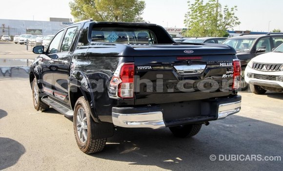 اشتري Imported Toyota Hilux أسود سيارة في Import - Dubai في الصومال اشتري Imported Toyota Hilux أسود سيارة في Import - Dubai في الصومال