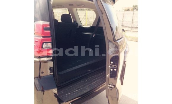 Imported Toyota Prado Black Makiinaa iti Import - Dubai keessatti Somalia keessatti Imported Toyota Prado Black Makiinaa iti Import - Dubai keessatti Somalia keessatti