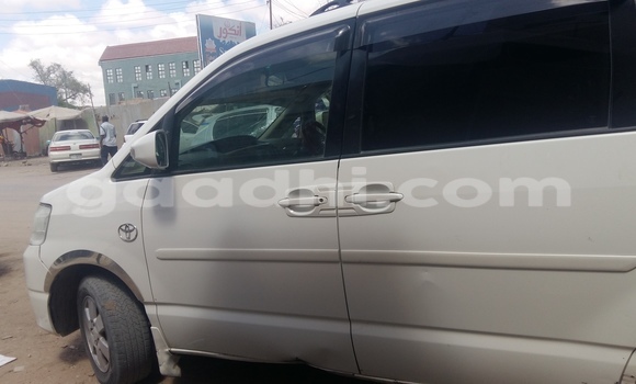 Buy Used Toyota Noah White Car in Hargeysa in Somaliland Buy Used Toyota Noah White Car in Hargeysa in Somaliland