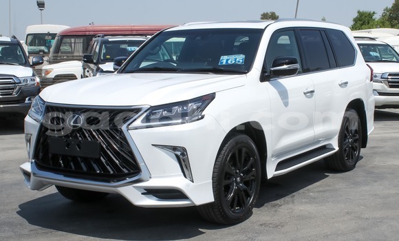 Buy New Lexus LX 570 White Car in Afgooye in Somalia Buy New Lexus LX 570 White Car in Afgooye in Somalia