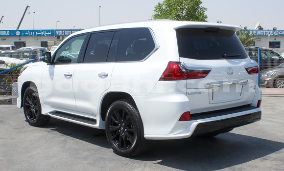 Buy New Lexus LX 570 White Car in Afgooye in Somalia Buy New Lexus LX 570 White Car in Afgooye in Somalia