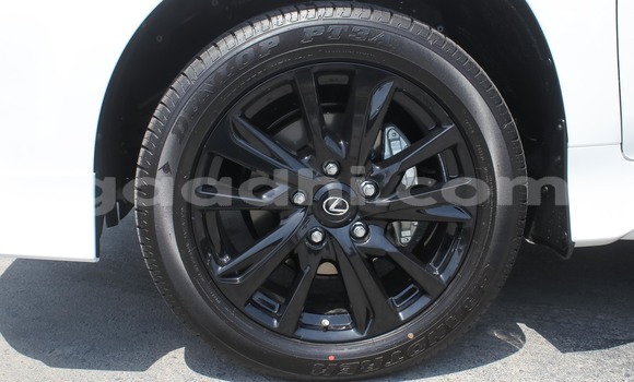 Buy New Lexus LX 570 White Car in Afgooye in Somalia Buy New Lexus LX 570 White Car in Afgooye in Somalia