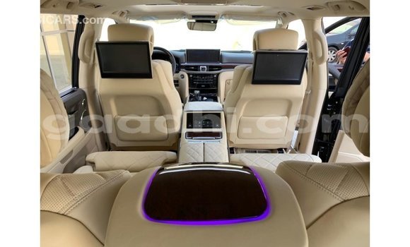 اشتري Imported Lexus LX أسود سيارة في Import - Dubai في الصومال اشتري Imported Lexus LX أسود سيارة في Import - Dubai في الصومال