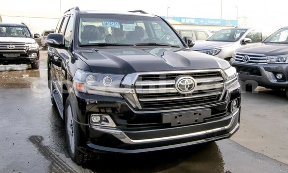 اشتري Imported Toyota Land Cruiser أسود سيارة في Import - Dubai في الصومال اشتري Imported Toyota Land Cruiser أسود سيارة في Import - Dubai في الصومال
