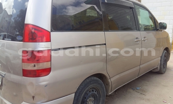 Buy Used Toyota Noah Brown Car in Hargeysa in Somaliland Buy Used Toyota Noah Brown Car in Hargeysa in Somaliland