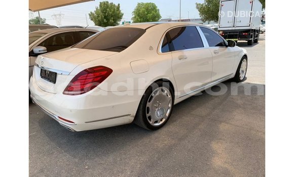 اشتري Imported Mercedes-Benz 190 أبيض سيارة في Import - Dubai في الصومال اشتري Imported Mercedes-Benz 190 أبيض سيارة في Import - Dubai في الصومال