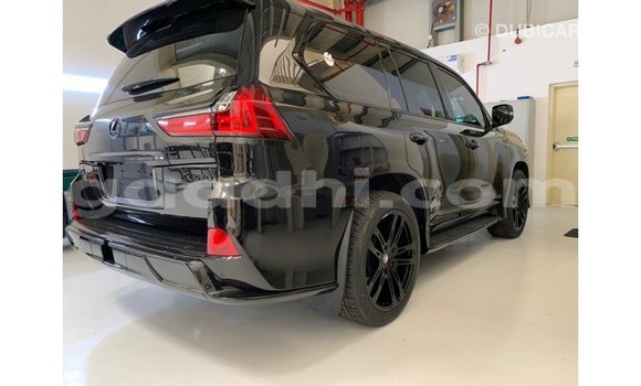 Imported Lexus LX Black Makiinaa iti Import - Dubai keessatti Somalia keessatti Imported Lexus LX Black Makiinaa iti Import - Dubai keessatti Somalia keessatti