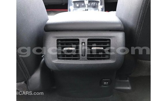 Acheter Import Voiture Mercedes-Benz 250 Rouge à Import - Dubai, Somalie Acheter Import Voiture Mercedes-Benz 250 Rouge à Import - Dubai, Somalie