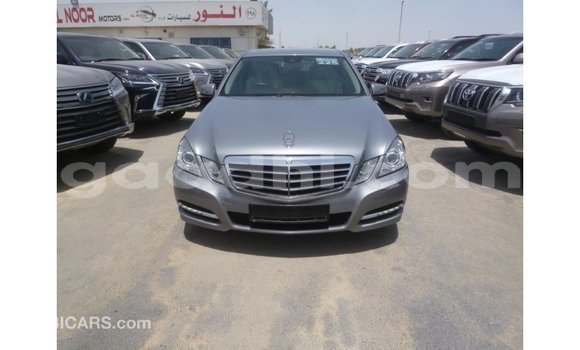 ይግዙ Imported Mercedes-Benz 250 ሌላ መኪና በ Import - Dubai በ ሶማሊያ ይግዙ Imported Mercedes-Benz 250 ሌላ መኪና በ Import - Dubai በ ሶማሊያ