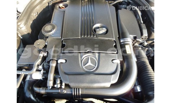 Buy Import Mercedes-Benz 200 White Car in Import - Dubai in Somalia Buy Import Mercedes-Benz 200 White Car in Import - Dubai in Somalia