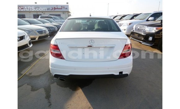 Buy Import Mercedes-Benz 200 White Car in Import - Dubai in Somalia Buy Import Mercedes-Benz 200 White Car in Import - Dubai in Somalia
