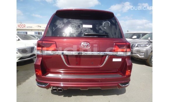 ይግዙ Imported Toyota Land Cruiser ሌላ መኪና በ Import - Dubai በ ሶማሊያ ይግዙ Imported Toyota Land Cruiser ሌላ መኪና በ Import - Dubai በ ሶማሊያ