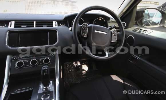 Acheter Import Voiture Land Rover Range Rover Noir à Import - Dubai, Somalie Acheter Import Voiture Land Rover Range Rover Noir à Import - Dubai, Somalie