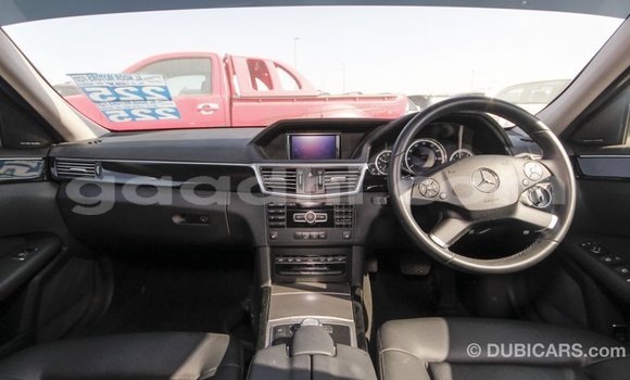 ይግዙ Imported Mercedes-Benz 200 ነጭ መኪና በ Import - Dubai በ ሶማሊያ ይግዙ Imported Mercedes-Benz 200 ነጭ መኪና በ Import - Dubai በ ሶማሊያ