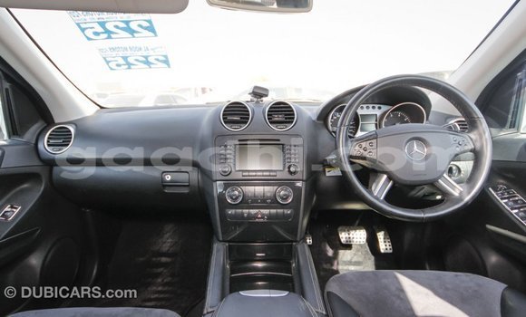 Acheter Import Voiture Mercedes-Benz 190 Autre à Import - Dubai, Somalie Acheter Import Voiture Mercedes-Benz 190 Autre à Import - Dubai, Somalie