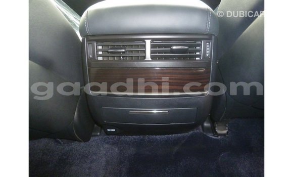 ይግዙ Imported Lexus LX ነጭ መኪና በ Import - Dubai በ ሶማሊያ ይግዙ Imported Lexus LX ነጭ መኪና በ Import - Dubai በ ሶማሊያ