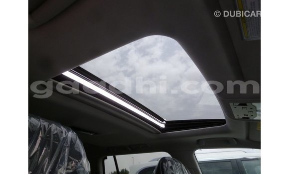 ይግዙ Imported Lexus LX ነጭ መኪና በ Import - Dubai በ ሶማሊያ ይግዙ Imported Lexus LX ነጭ መኪና በ Import - Dubai በ ሶማሊያ