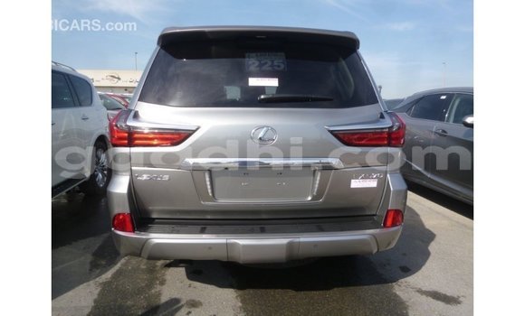 Acheter Import Voiture Lexus LX Autre à Import - Dubai, Somalie Acheter Import Voiture Lexus LX Autre à Import - Dubai, Somalie