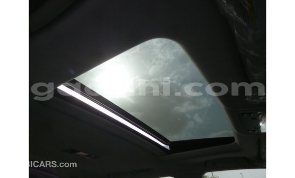 ይግዙ Imported Toyota Land Cruiser ሌላ መኪና በ Import - Dubai በ ሶማሊያ ይግዙ Imported Toyota Land Cruiser ሌላ መኪና በ Import - Dubai በ ሶማሊያ