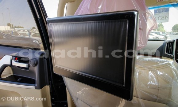 ይግዙ Imported Toyota Land Cruiser ጥቁር መኪና በ Import - Dubai በ ሶማሊያ ይግዙ Imported Toyota Land Cruiser ጥቁር መኪና በ Import - Dubai በ ሶማሊያ
