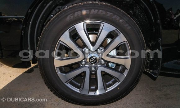 ይግዙ Imported Toyota Land Cruiser ጥቁር መኪና በ Import - Dubai በ ሶማሊያ ይግዙ Imported Toyota Land Cruiser ጥቁር መኪና በ Import - Dubai በ ሶማሊያ