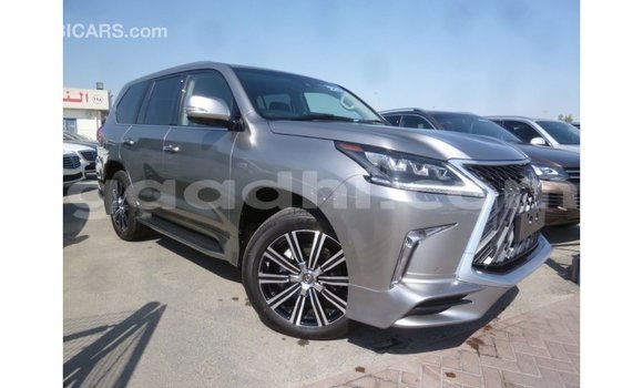 Acheter Import Voiture Lexus LX Autre à Import - Dubai, Somalie Acheter Import Voiture Lexus LX Autre à Import - Dubai, Somalie
