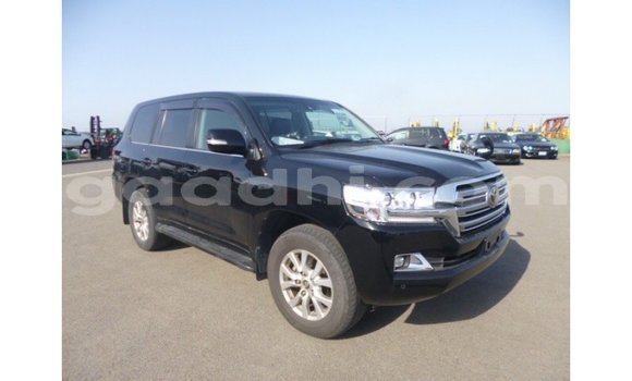Acheter Import Voiture Toyota Land Cruiser Noir à Import - Dubai, Somalie Acheter Import Voiture Toyota Land Cruiser Noir à Import - Dubai, Somalie