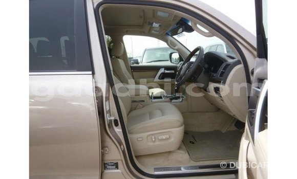 Acheter Import Voiture Toyota Land Cruiser Autre à Import - Dubai, Somalie Acheter Import Voiture Toyota Land Cruiser Autre à Import - Dubai, Somalie