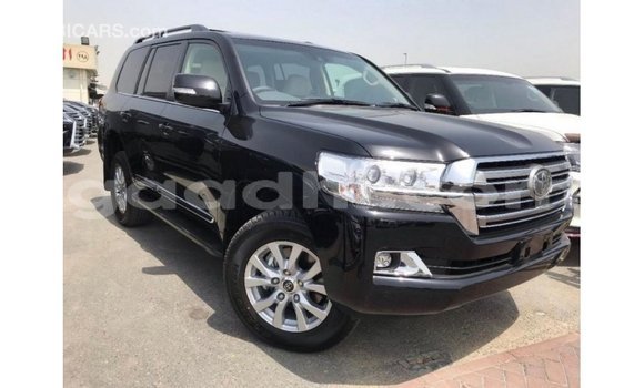 ይግዙ Imported Toyota Land Cruiser ጥቁር መኪና በ Import - Dubai በ ሶማሊያ ይግዙ Imported Toyota Land Cruiser ጥቁር መኪና በ Import - Dubai በ ሶማሊያ