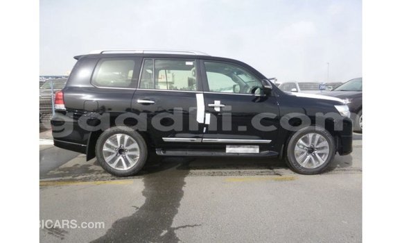 Acheter Import Voiture Toyota Land Cruiser Noir à Import - Dubai, Somalie Acheter Import Voiture Toyota Land Cruiser Noir à Import - Dubai, Somalie
