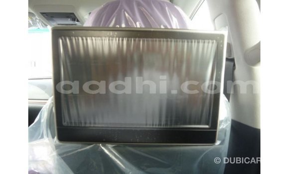 Acheter Import Voiture Toyota Land Cruiser Autre à Import - Dubai, Somalie Acheter Import Voiture Toyota Land Cruiser Autre à Import - Dubai, Somalie