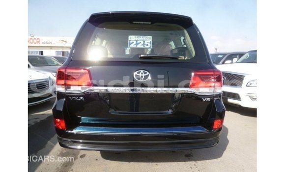 Acheter Import Voiture Toyota Land Cruiser Noir à Import - Dubai, Somalie Acheter Import Voiture Toyota Land Cruiser Noir à Import - Dubai, Somalie