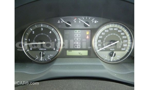 Acheter Import Voiture Toyota Land Cruiser Noir à Import - Dubai, Somalie Acheter Import Voiture Toyota Land Cruiser Noir à Import - Dubai, Somalie