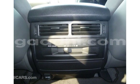 Acheter Import Voiture Toyota Land Cruiser Noir à Import - Dubai, Somalie Acheter Import Voiture Toyota Land Cruiser Noir à Import - Dubai, Somalie