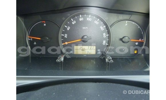 Acheter Import Voiture Toyota Hiace Blanc à Import - Dubai, Somalie Acheter Import Voiture Toyota Hiace Blanc à Import - Dubai, Somalie