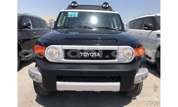 ይግዙ Imported Toyota FJ Cruiser ጥቁር መኪና በ Import - Dubai በ ሶማሊያ ይግዙ Imported Toyota FJ Cruiser ጥቁር መኪና በ Import - Dubai በ ሶማሊያ
