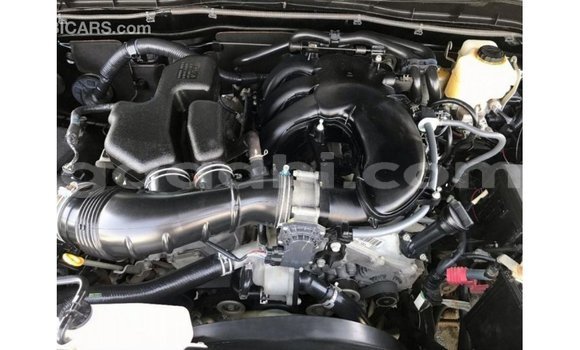 ይግዙ Imported Toyota FJ Cruiser ጥቁር መኪና በ Import - Dubai በ ሶማሊያ ይግዙ Imported Toyota FJ Cruiser ጥቁር መኪና በ Import - Dubai በ ሶማሊያ