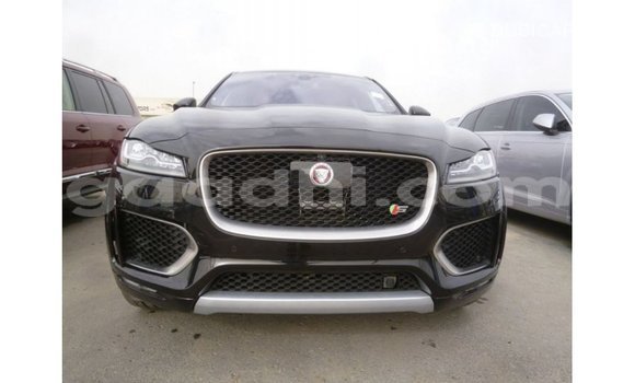 Acheter Import Voiture Jaguar F-Pace Noir à Import - Dubai, Somalie Acheter Import Voiture Jaguar F-Pace Noir à Import - Dubai, Somalie
