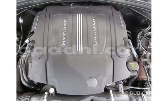 Acheter Import Voiture Jaguar F-Pace Noir à Import - Dubai, Somalie Acheter Import Voiture Jaguar F-Pace Noir à Import - Dubai, Somalie