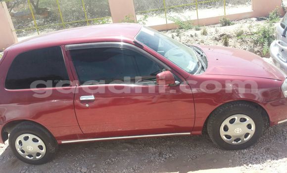 Nunua Ilio tumika Toyota Starlet Nyekundu Gari ndani ya Mogadishu nchini Somalia Nunua Ilio tumika Toyota Starlet Nyekundu Gari ndani ya Mogadishu nchini Somalia