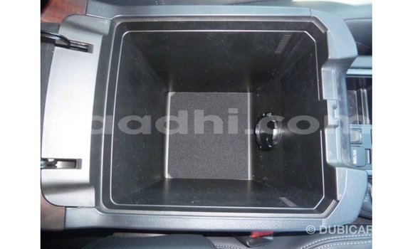 ይግዙ Imported Toyota Prado ነጭ መኪና በ Import - Dubai በ ሶማሊያ ይግዙ Imported Toyota Prado ነጭ መኪና በ Import - Dubai በ ሶማሊያ