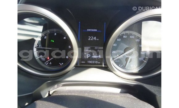 ይግዙ Imported Toyota Prado ነጭ መኪና በ Import - Dubai በ ሶማሊያ ይግዙ Imported Toyota Prado ነጭ መኪና በ Import - Dubai በ ሶማሊያ