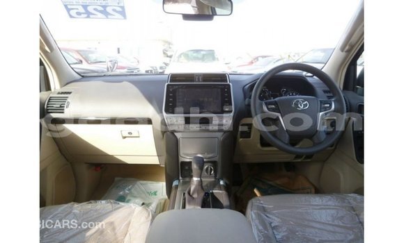 Acheter Import Voiture Toyota Prado Autre à Import - Dubai, Somalie Acheter Import Voiture Toyota Prado Autre à Import - Dubai, Somalie