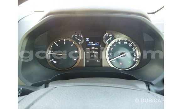 Acheter Import Voiture Toyota Prado Autre à Import - Dubai, Somalie Acheter Import Voiture Toyota Prado Autre à Import - Dubai, Somalie