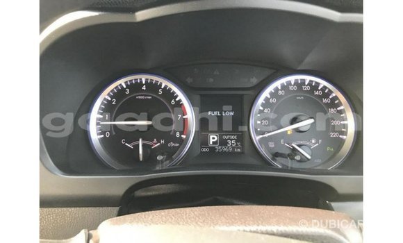 ይግዙ Imported Toyota Kluger ነጭ መኪና በ Import - Dubai በ ሶማሊያ ይግዙ Imported Toyota Kluger ነጭ መኪና በ Import - Dubai በ ሶማሊያ