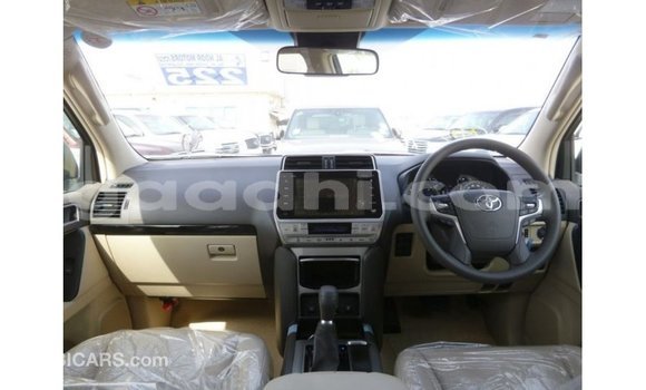 Acheter Import Voiture Toyota Prado Marron à Import - Dubai, Somalie Acheter Import Voiture Toyota Prado Marron à Import - Dubai, Somalie