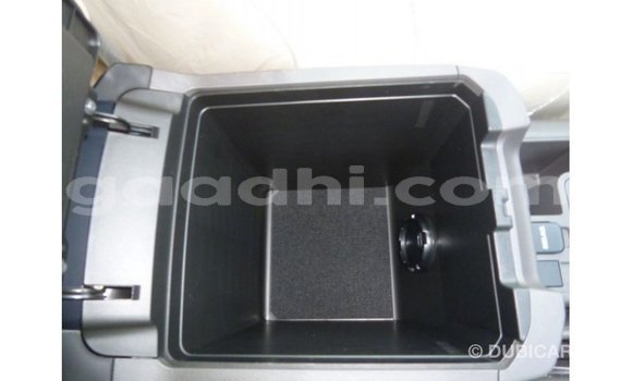 ይግዙ Imported Toyota Prado ነጭ መኪና በ Import - Dubai በ ሶማሊያ ይግዙ Imported Toyota Prado ነጭ መኪና በ Import - Dubai በ ሶማሊያ