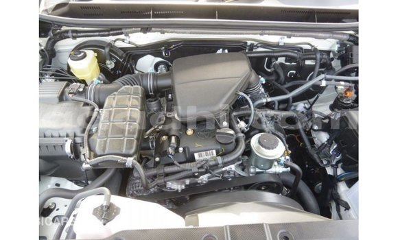 ይግዙ Imported Toyota Prado ነጭ መኪና በ Import - Dubai በ ሶማሊያ ይግዙ Imported Toyota Prado ነጭ መኪና በ Import - Dubai በ ሶማሊያ